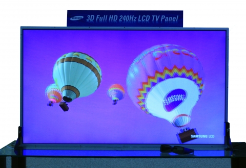 Samsung Electronics First to Begin Mass Producing 3D TV Panels