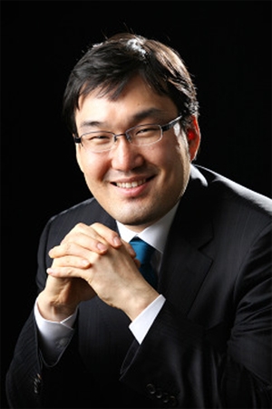 “턱수술 전 치아교정, 후유증 방지 위한 필수코스”