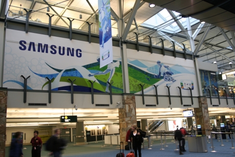 밴쿠버국제공항 삼성광고