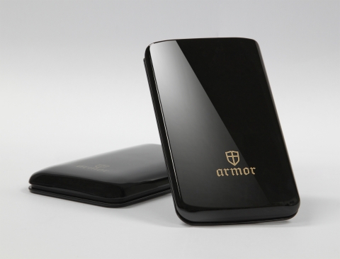 256비트 하드웨어 암호화로 보안이 대폭 강화된 새로텍 외장하드 아머(ARMOR)
