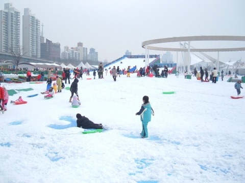 뚝섬한강공원 수피아, 2.21(일) 눈썰매장 폐장