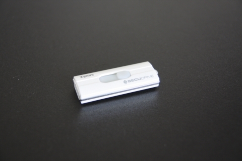 “철통보안 USB 나왔다”…신명디지탈, 국내최초 H/W 방식 보안USB 메모리 출시