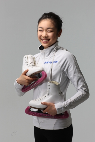 현대차는 25일까지 김연아 선수의 대한민국 첫 피겨스케이팅 금메달을 기원하는 『김연아 선수 氣 팍!팍! 1등 기원 이벤트』를 실시한다고 밝혔다.