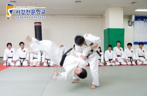 서강전문학교, 전국 무도대회 개최…대상자 1년 장학금 전액 지급