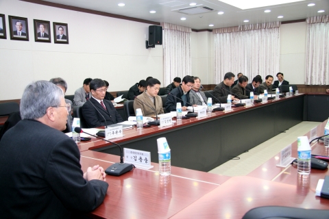 9일 충남발전연구원에서 열린 '지방도시재생 활성화를 위한 세미나' 모습
