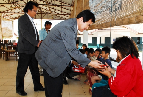 사업차 라오스를 방문한 성덕농산 김주인 대표는 