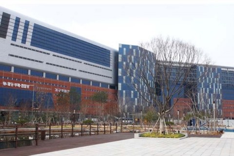 가든파이브 툴(TOOL) 4층에 위치한 가구백화점