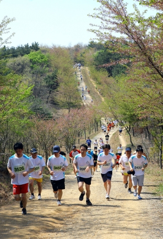 ‘제 11회 울산·현대 산악마라톤 대회’경기 모습