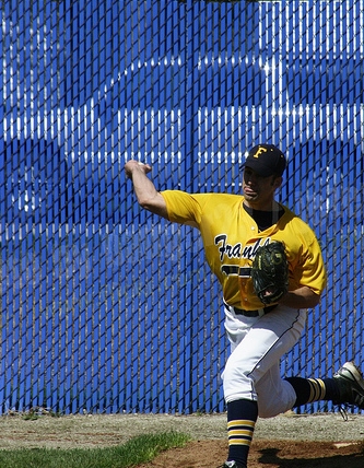 “프로야구의 계절, 팔꿈치 손상 요주의”