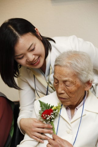 SK브로드밴드, 어버이날 맞아 ‘효’ 자원봉사 실시