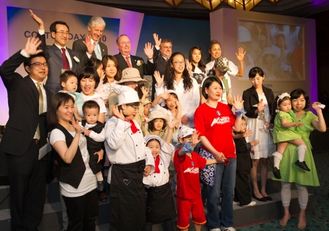 <제9회 코튼데이2010>에 참석자 기념 촬영