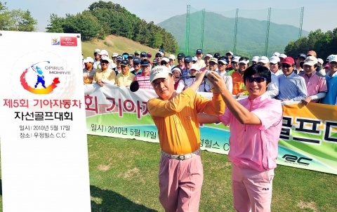 경기 전 열린 이병용 프로골퍼의 ‘원 포인트 클리닉’ 장면