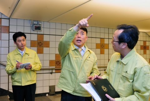 소방방재청장, 민방위 비상대비시설 불시점검