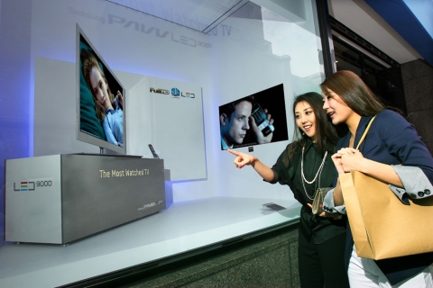 삼성파브 명품 디자인 3D TV, 백화점 쇼윈도 입성