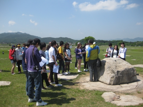 동명문화연구원의 문화탐방 경주 장면2