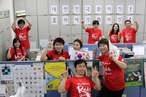 조아제약, 직원들 월드컵 기간 붉은 악마로 변신