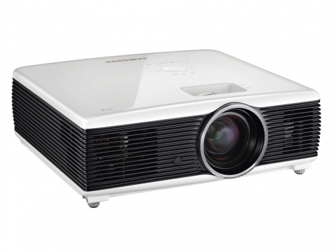 Samsung Launches World’s First RGB LED Data Projector