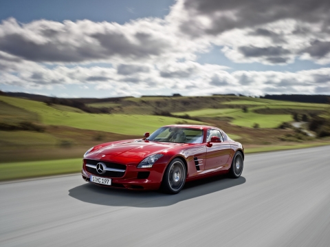 메르세데스-벤츠 The new SLS AMG