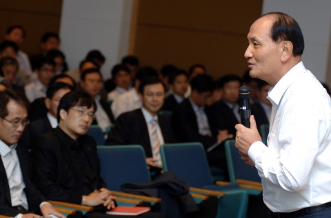 LG전자 남용 부회장, “긍정의 힘 넘치는 조직 만들자”