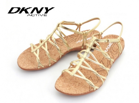 DKNY 샌들