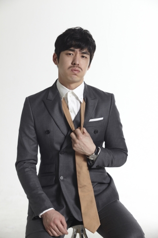 “여성은 수염 기른 남성에게 본능적으로 끌린다”