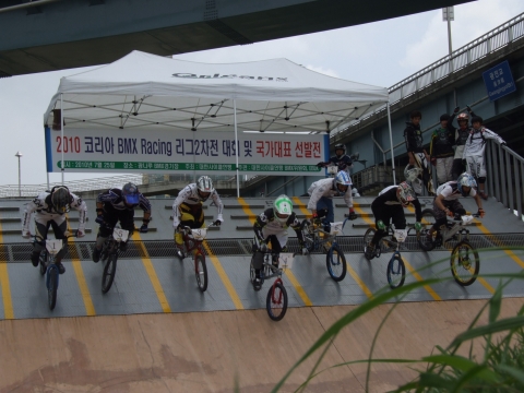 8.22(일) 한강 광나루 자전거공원에서 ‘제3차 BMX 국가대표 선발전’ 열려