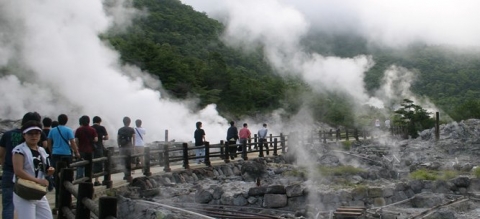 코레일관광개발 가을여행특선 상품은 세계 최대의 칼데라 화산인 아소 활화산을 관광할 수 있는 기회가 주어진다.