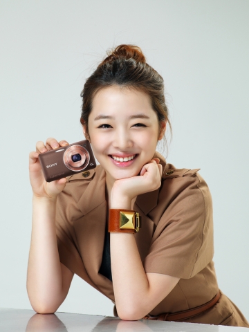 소니코리아, 사이버샷 모델로 걸그룹 f(x) 멤버 설리 선정