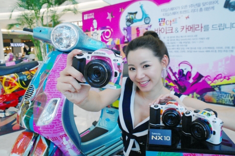 삼성카메라 NX10, 팝아트와 만나다