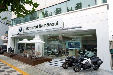 BMW 모토라드 남서울 전시장 오픈
