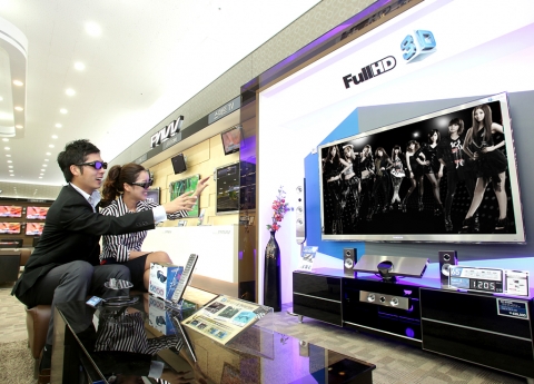 보아, 소녀시대 뮤직비디오 3D 입체영상으로 손에 닿을 듯 생생하게 즐긴다