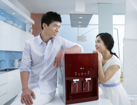 LG 정수기 2종, 업계 최초 ‘환경마크’ 인증 획득