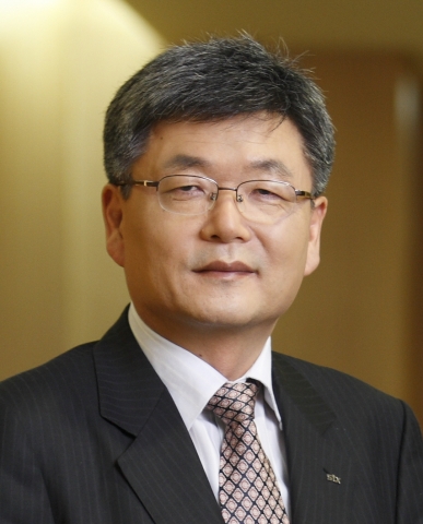 제8대 아시아 조정연맹 회장에 당선된 이종철 STX그룹 부회장