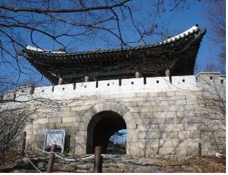 서울시, 북한산성 동측부분 3.5Km 20년 만에 옛 모습 회복