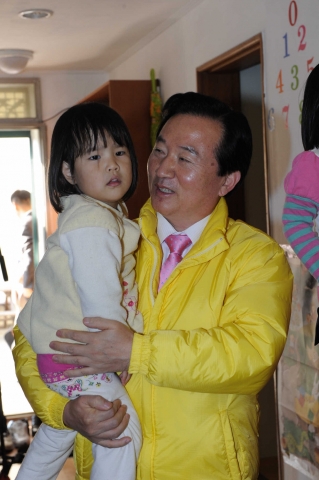 강운태 광주시장, 동절기 사회복지시설 현장 안전점검 및 종사자 격려