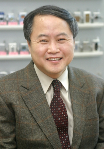 윤준원 대표이사