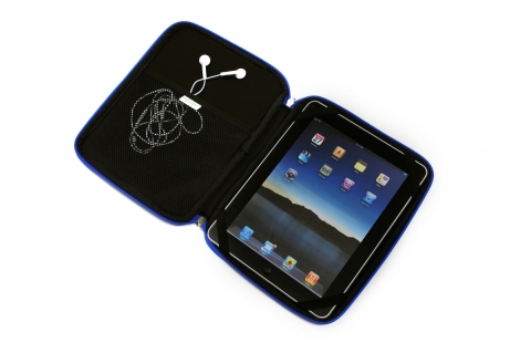 더블폼 소재를 사용하여 충격방지 및 스크래치방지 기능