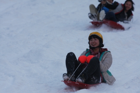 천원으로 즐기는 눈썰매장 인기 급상승