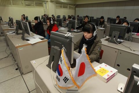 동명대학교의 한일실시간화상학습장면5