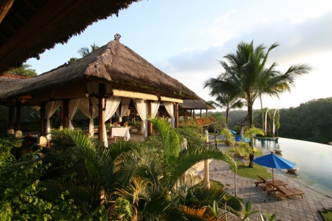 원베드풀빌라전경