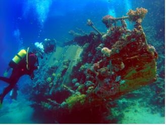 필리핀의 작은 몰디브 팔라완 코론에서 즐기는 순수한 자연…멘토투어 ‘에코 허니문 투어’ 출시