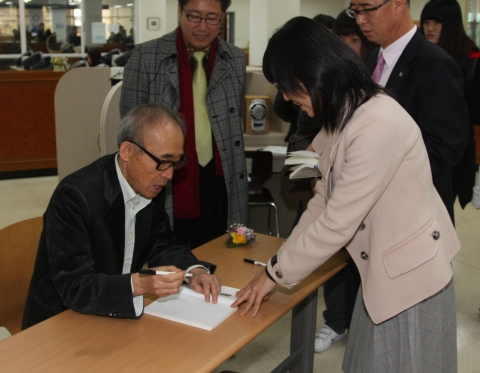 군산대 ‘황룡 책읽기 운동 선포식’ 성료…206권 황룡교양독서 선정