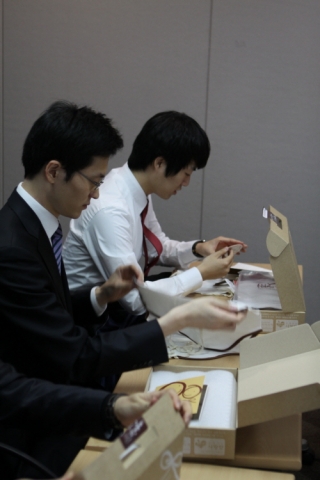 지난 5일 딜로이트 안진회계법인이 사회복지NGO 함께하는 사랑밭 ‘미혼모 아기에게 배냇저고리 보내기’ 캠페인에 동참했다.