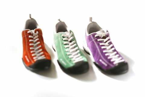 도심에서도 잘 어울리는 25가지 컬러의 패션 아웃도어 슈즈 ‘Mojito’ 출시