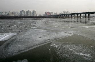 서울시, 1.2(일) 올해 한강 첫 결빙 이후 ‘한강 결빙’과 관련된 궁금증 안내
