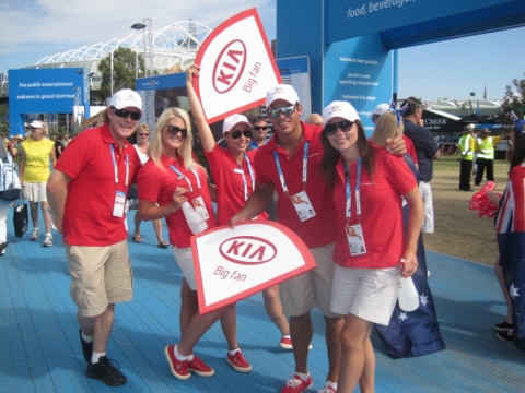 기아자동차가 2010 호주오픈에서 마케팅 활동을 펼치고 있다