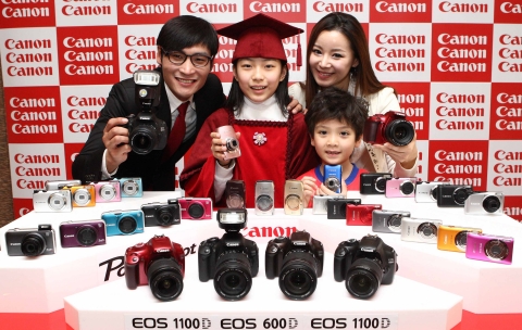 캐논, 2011년 상반기 신제품 16종 발표