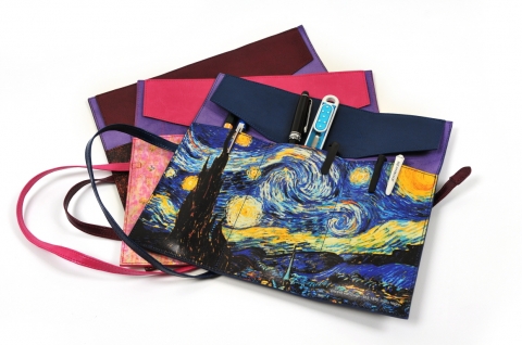 명화가죽롤필통