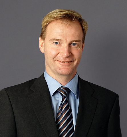 볼보그룹, 차기 회장으로 볼보건설기계그룹 울로프 페르손 회장 선임