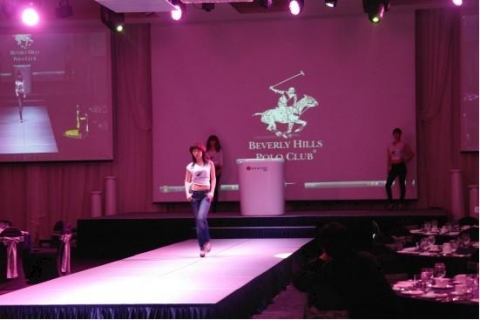 비버리힐즈 폴로클럽 헤어화장품 브랜드 론칭 행사장면